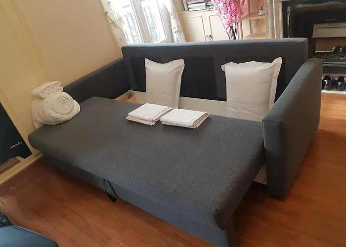 Champs-elysees Amazing View Of Alojamento de Acomodação e Pequeno-almoço 4*