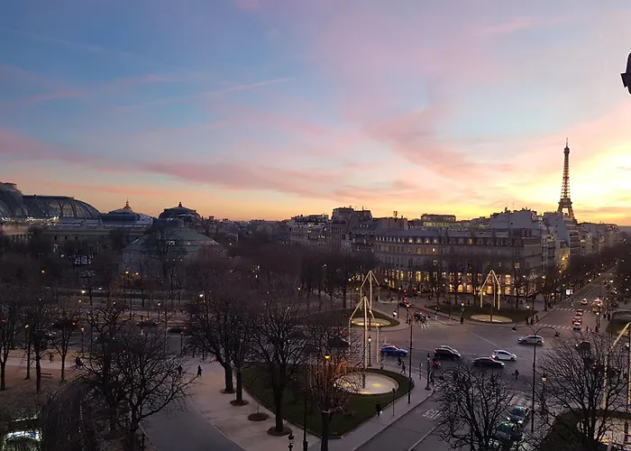 Champs-elysees Amazing View Of 4*