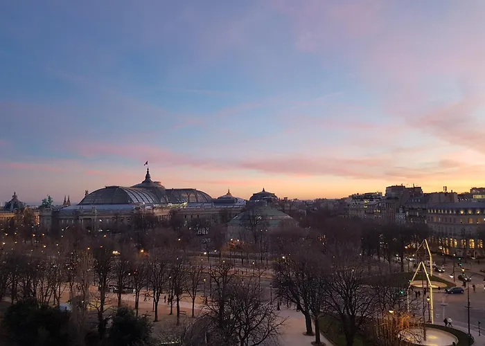 Champs-elysees Amazing View Of Alojamento de Acomodação e Pequeno-almoço